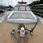 Hotel en barco Yacht Aquamarina Vieux Port La Rochelle (Charente-Maritime)