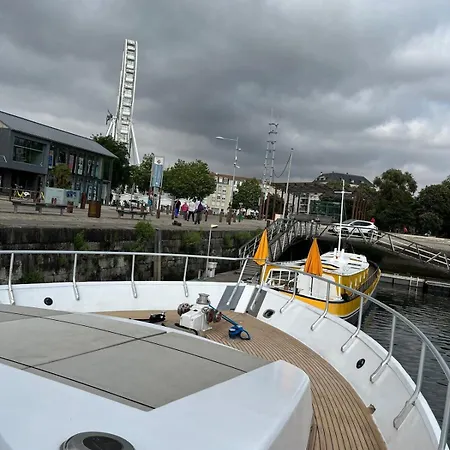 Yacht Aquamarina Vieux Port 보트호텔 라로셸