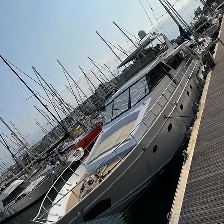 Tekne Yacht Aquamarina Vieux Port La Rochelle (Charente-Maritime)