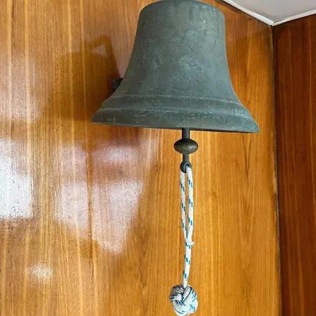 보트호텔 Yacht Aquamarina Vieux Port 라로셸