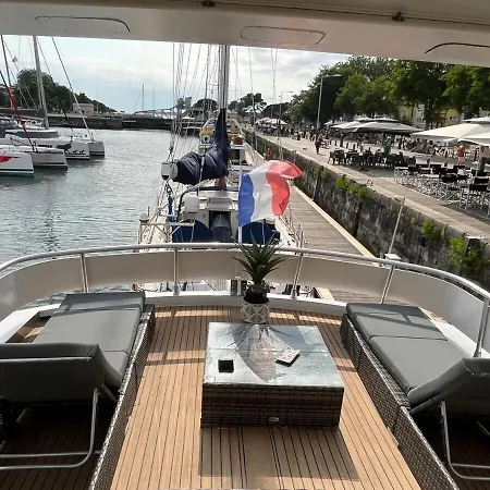 Yacht Aquamarina Vieux Port La Rochelle