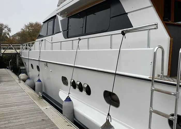 Yacht Aquamarina Vieux Port Πλωτό κατάλυμα